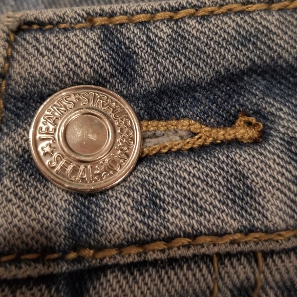 Distressed Ripped Frayed Denim Mini Skirt - Picture 5 of 11